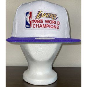 NBA 1985 Lakers World Champions Hat M&N Snapback Patch Logo - NWT Color Block